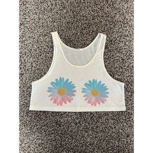 Yotta Kilo White Daisy Crop Tank Top